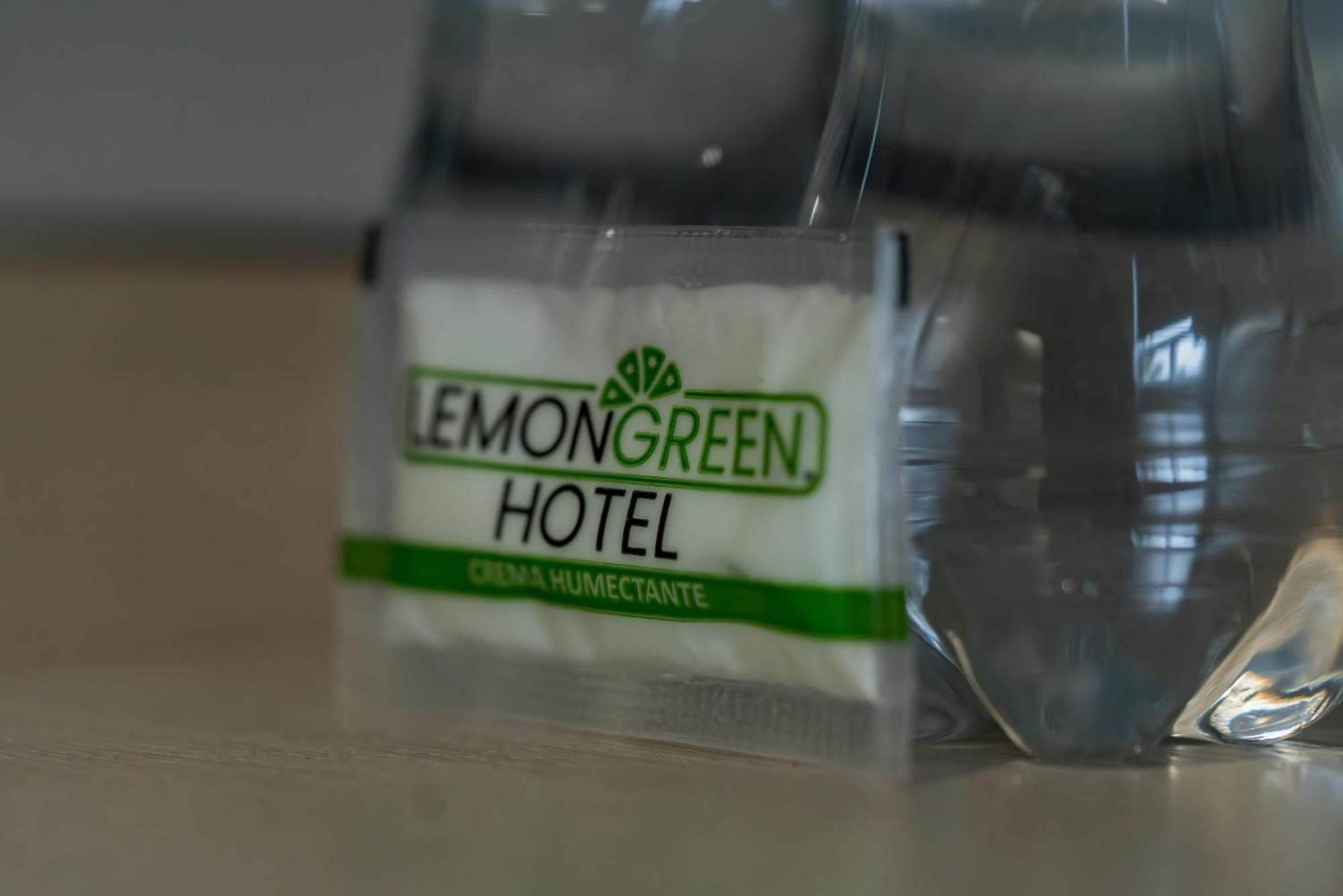 Hotel Lemon Green -Zona Expo Frente Al Centro De Convenciones Guadalajara Eksteriør bilde