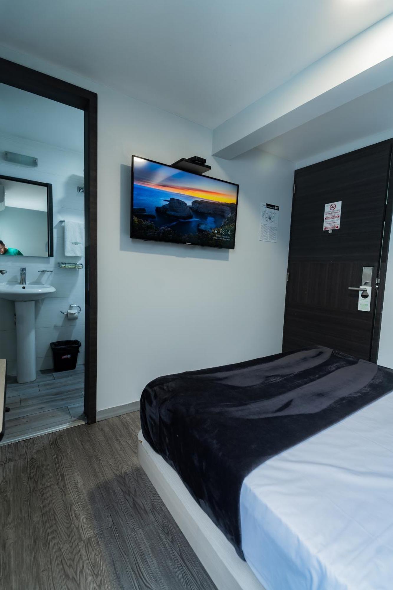 Hotel Lemon Green -Zona Expo Frente Al Centro De Convenciones Guadalajara Eksteriør bilde